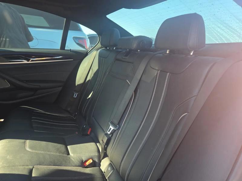 BMW 5 Series 530i xDrive Sedan 2021