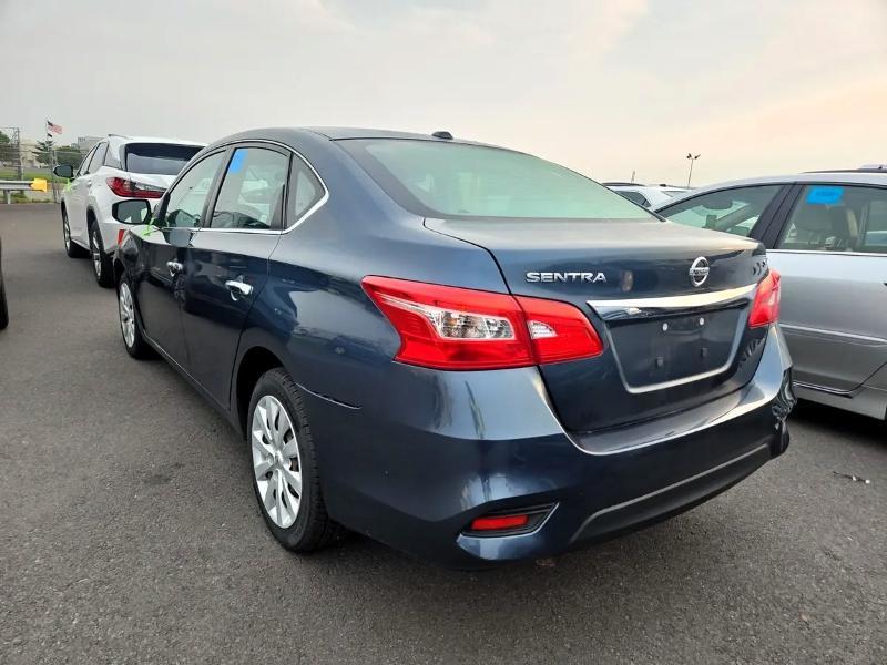 Nissan Sentra SV CVT 2017