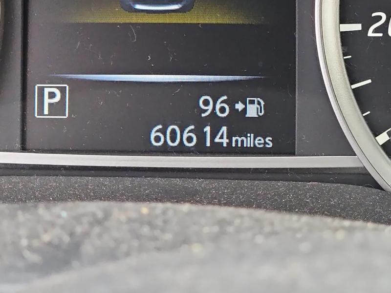 Nissan Sentra SV CVT 2017
