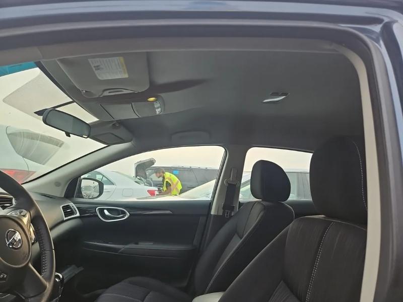 Nissan Sentra SV CVT 2017
