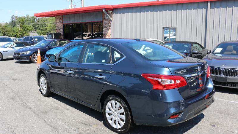 Nissan Sentra SV CVT 2017