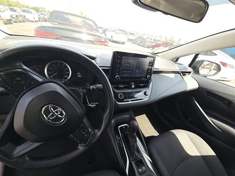 Toyota Corolla LE CVT (Natl) 2022