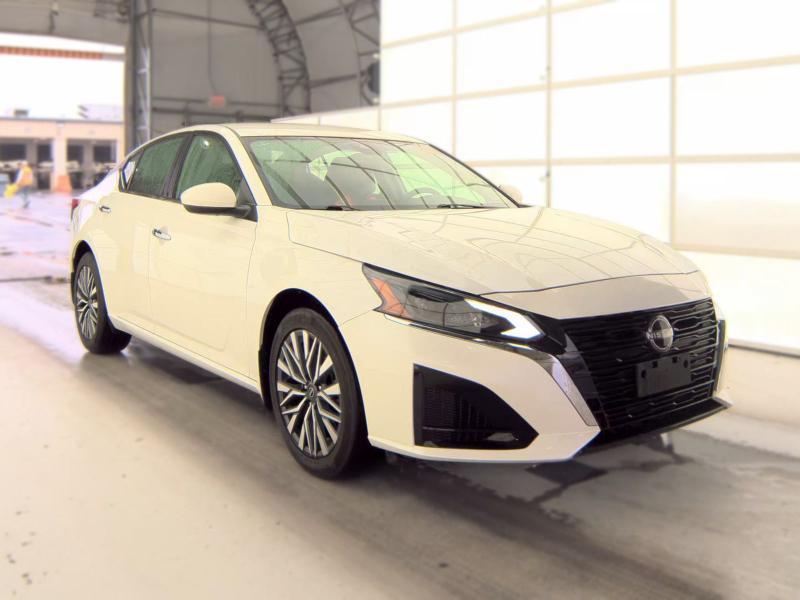 Nissan Altima 2.5 SV AWD Sedan 2023