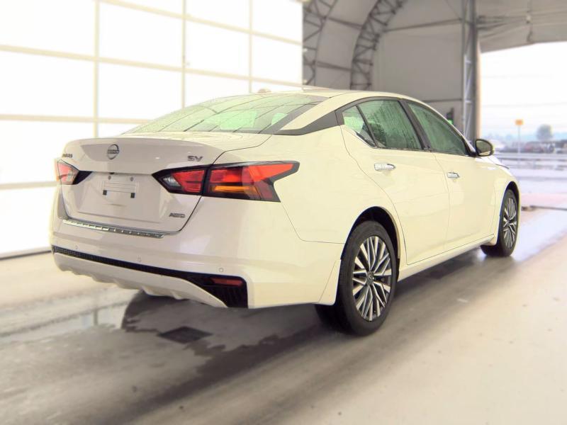 Nissan Altima 2.5 SV AWD Sedan 2023