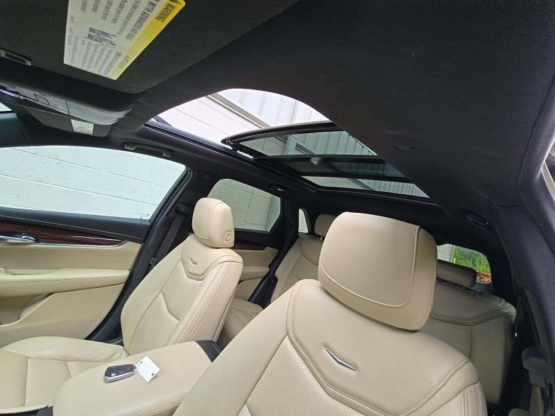 Cadillac XT5 FWD 4dr Luxury 2017