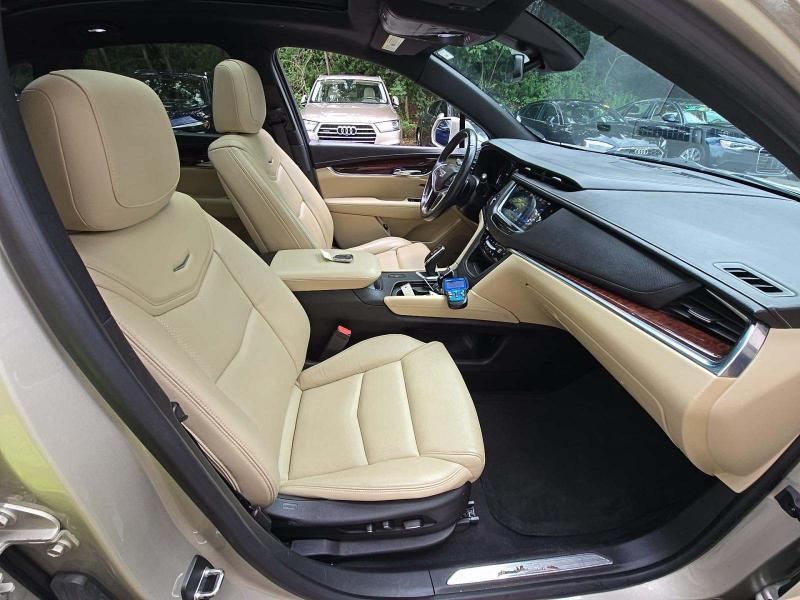 Cadillac XT5 FWD 4dr Luxury 2017