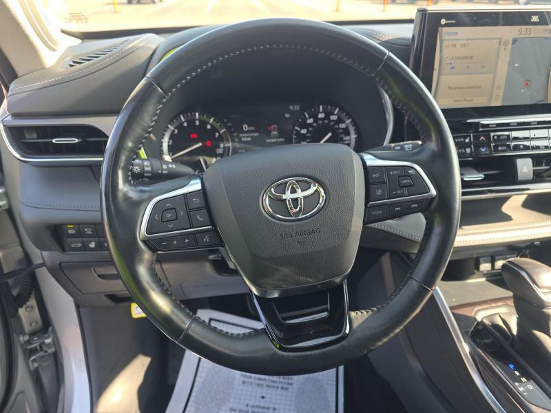 Toyota Highlander Limited AWD (Natl) 2020