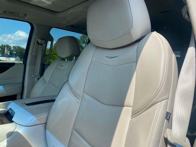 Cadillac Escalade 4WD 4dr Premium Collection 2016