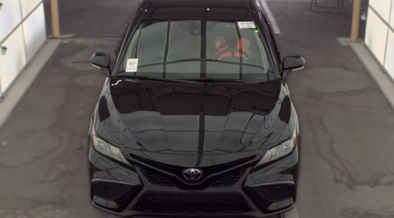 Toyota Camry SE Auto (Natl) 2024