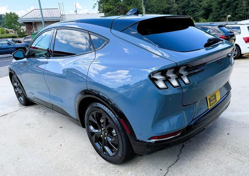 Ford Mustang Mach-E Premium AWD 2021