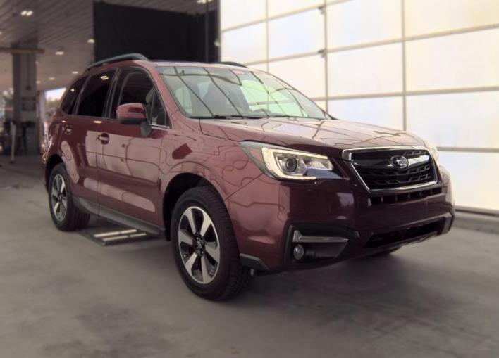 Subaru Forester 2.5i Limited CVT 2017