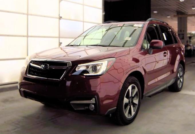Subaru Forester 2.5i Limited CVT 2017