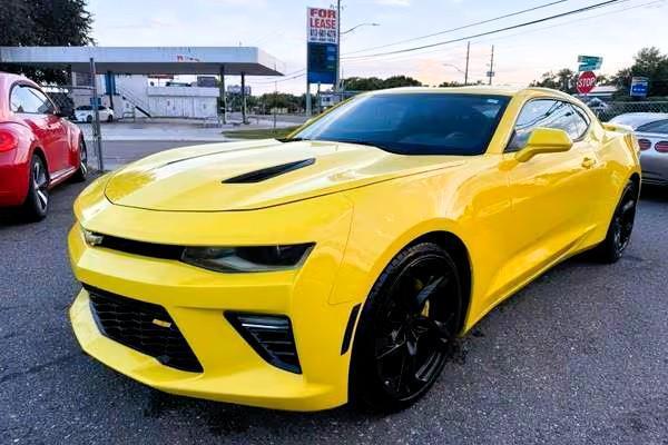 Chevrolet Camaro 2dr Cpe 1SS 2016