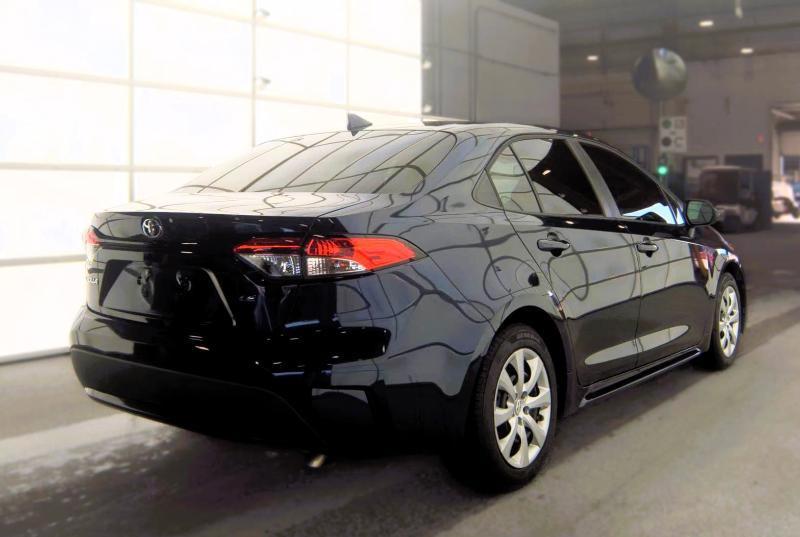 Toyota Corolla LE CVT (Natl) 2021