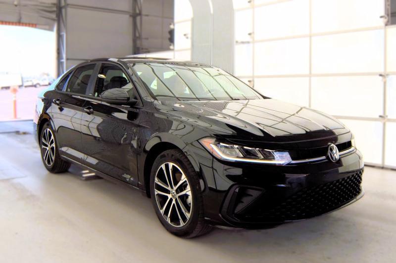 Volkswagen Jetta Sport Auto 2025