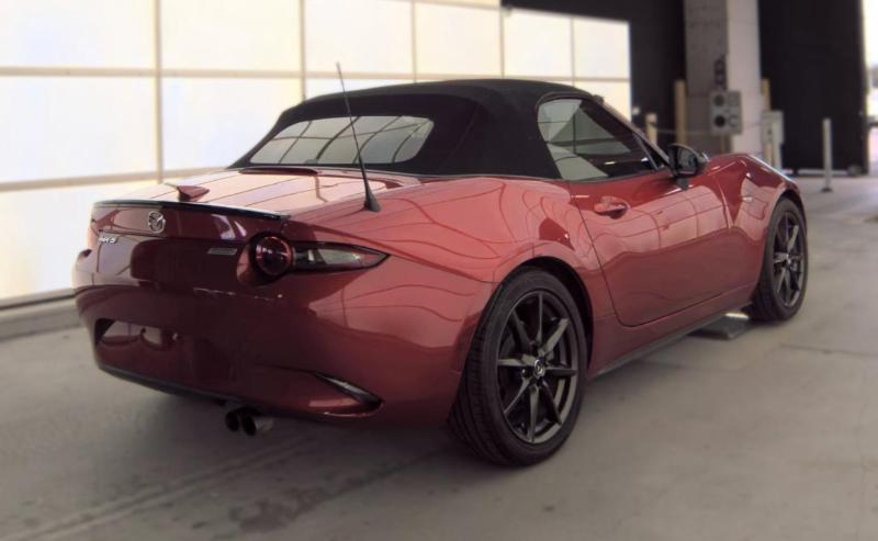 Mazda MX-5 Miata 2dr Conv Auto Club 2016