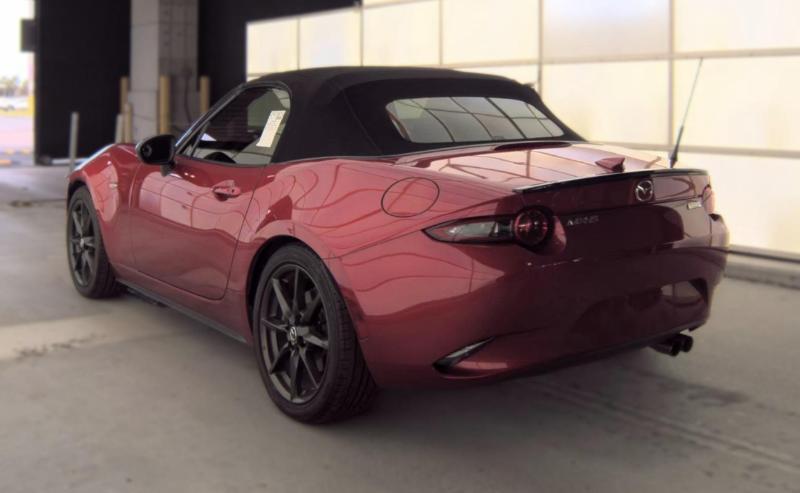 Mazda MX-5 Miata 2dr Conv Auto Club 2016
