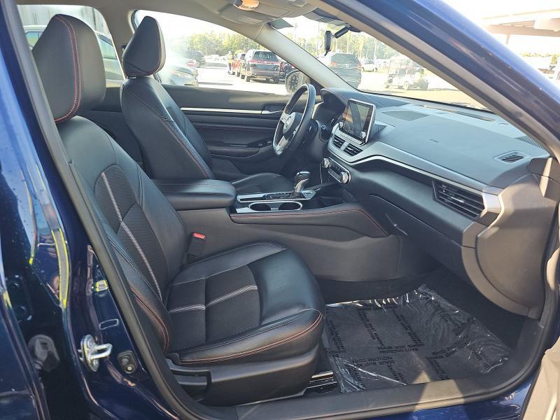 Nissan Altima 2.5 SR Sedan 2023