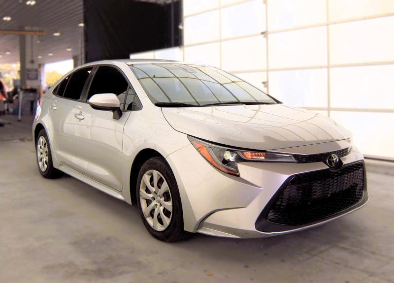 Toyota Corolla LE CVT (Natl) 2024