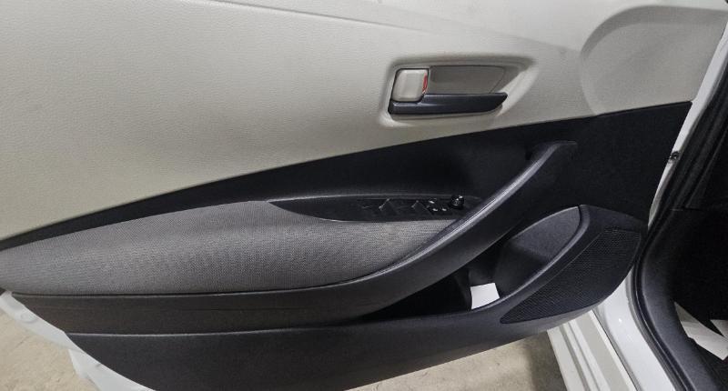 Toyota Corolla Hybrid LE CVT (Natl) 2022