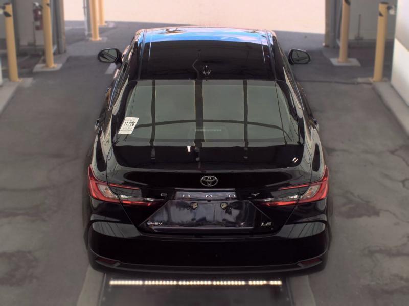 Toyota Camry LE (Natl) 2025