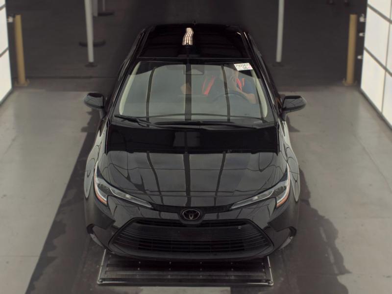 Toyota Corolla LE CVT (Natl) 2026
