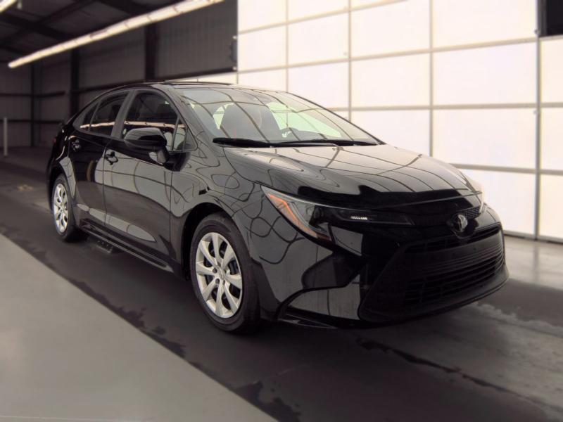 Toyota Corolla LE CVT (Natl) 2026