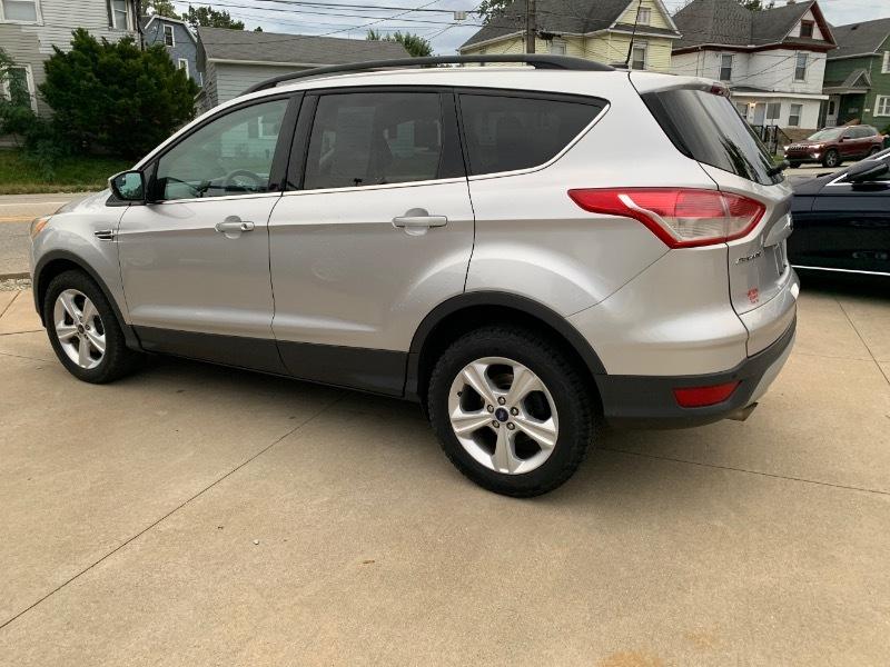 Ford Escape SE 4WD 2016