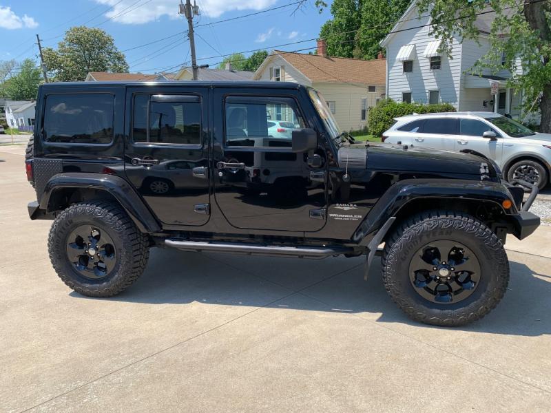 Jeep Wrangler Unlimited Sahara 4WD 2014