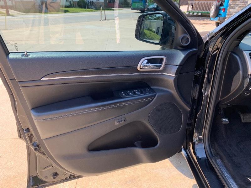 Jeep Grand Cherokee Limited 4WD 2017