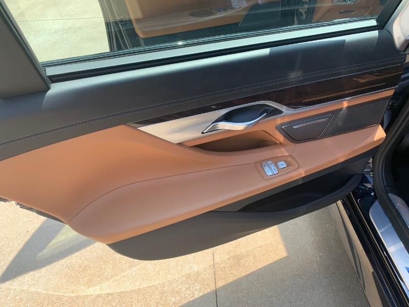 BMW 7-Series 750i xDrive 2019