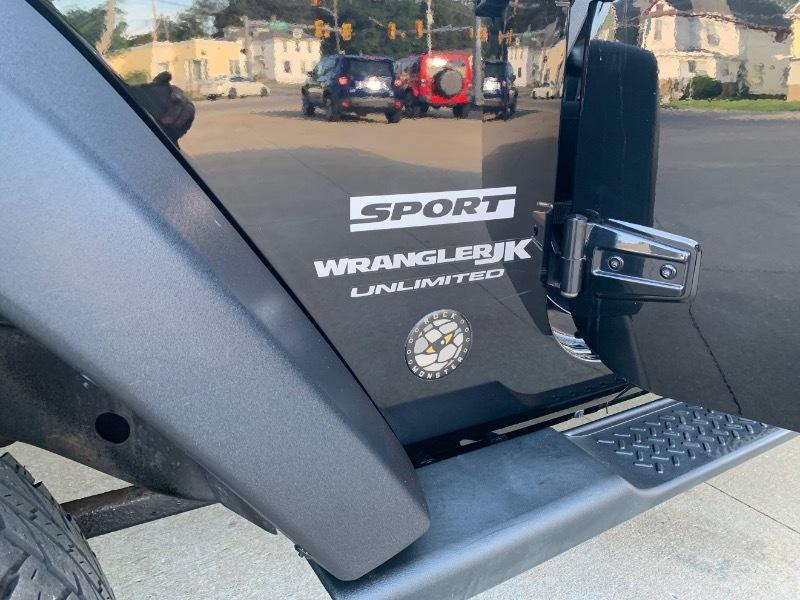 Jeep Wrangler JK Unlimited Sport 4WD 2018