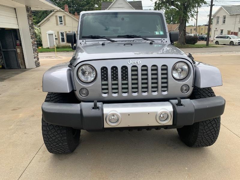 Jeep Wrangler Unlimited Sahara 4WD 2015