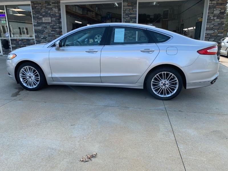 Ford Fusion SE AWD 2016