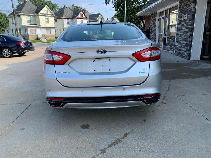 Ford Fusion SE AWD 2016