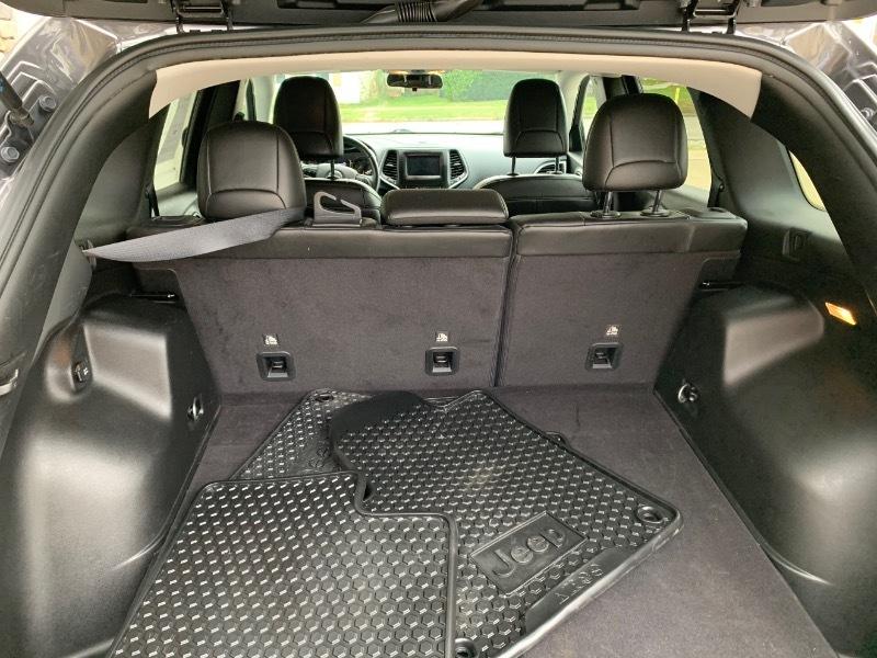 Jeep Cherokee Latitude Plus 4WD 2019