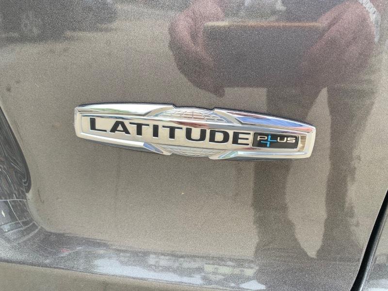 Jeep Cherokee Latitude Plus 4WD 2019