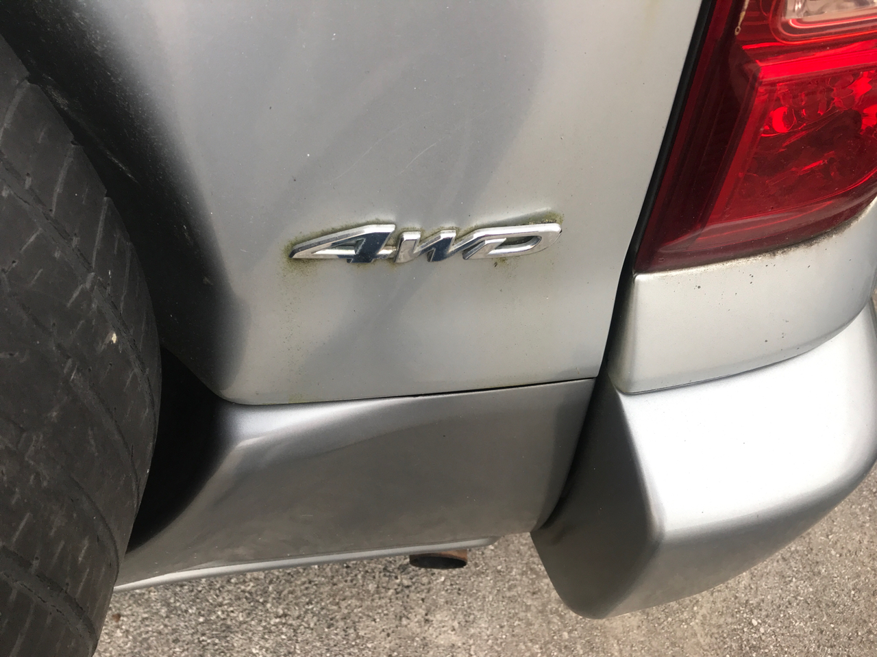 Toyota RAV4 4dr Manual 4WD (Natl) 2005 Toyota RAV4 4dr Manual 4WD (Natl) 2005