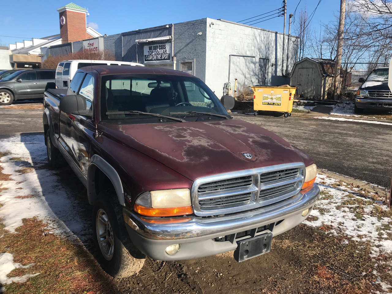 Dodge Dakota Club Cab 131" WB 4WD Base 2000