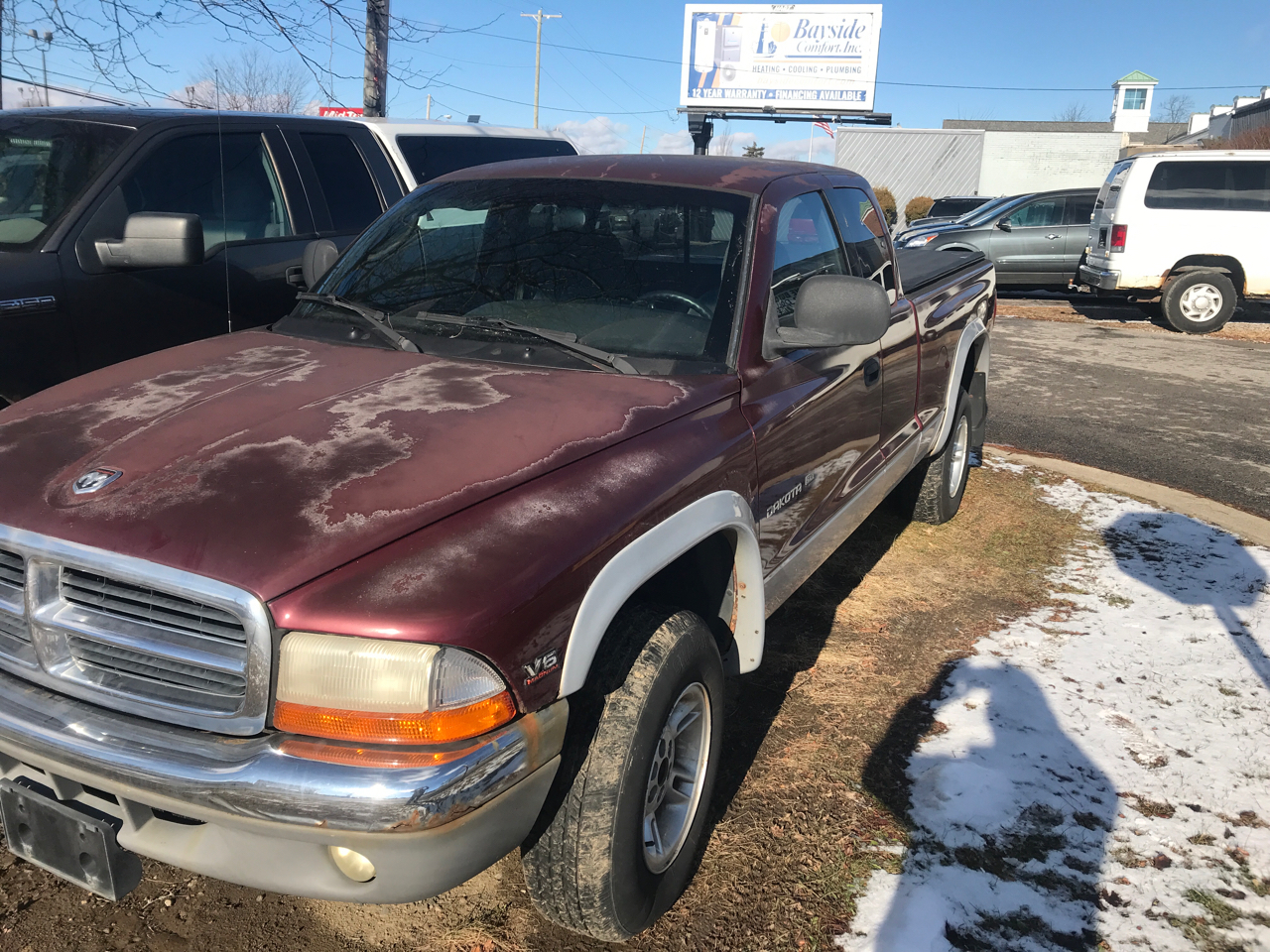 Dodge Dakota Club Cab 131" WB 4WD Base 2000