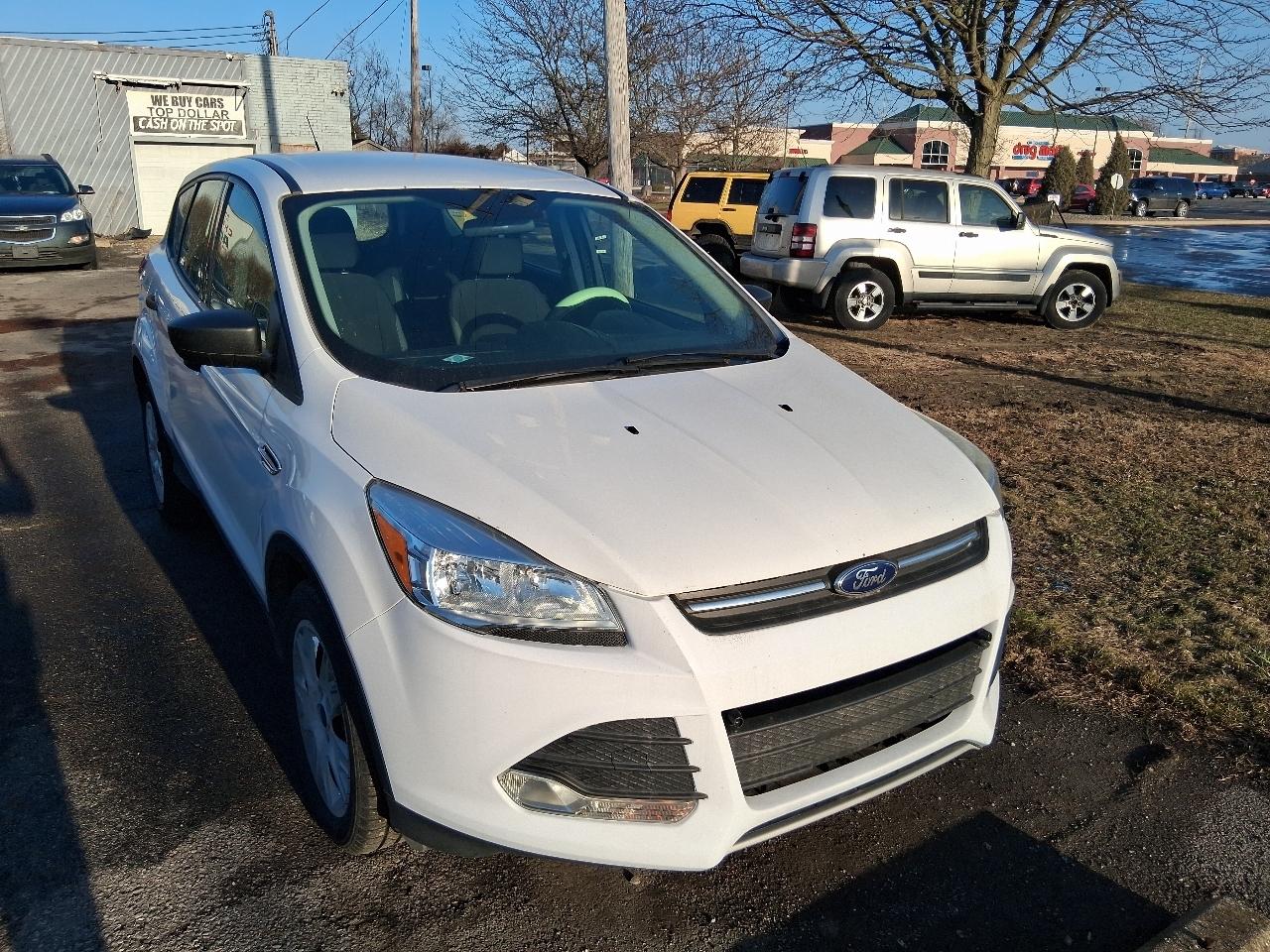 Ford Escape FWD 4dr S 2016