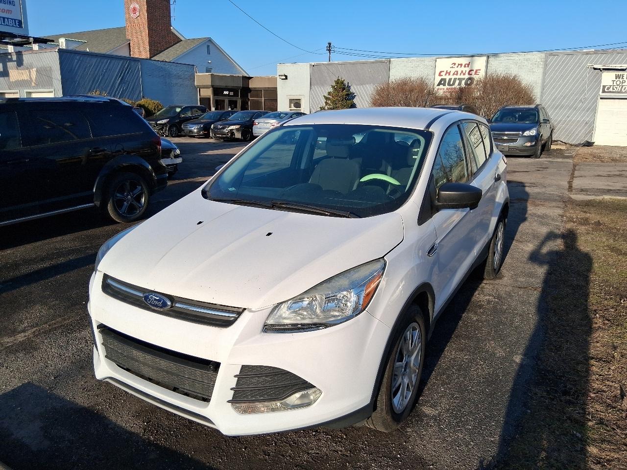 Ford Escape FWD 4dr S 2016