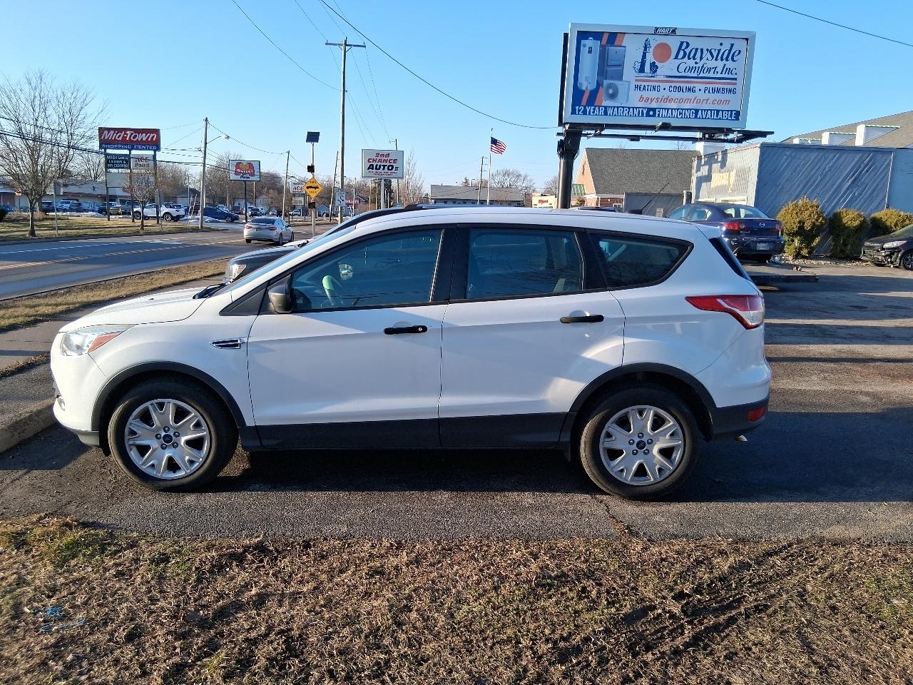 Ford Escape FWD 4dr S 2016