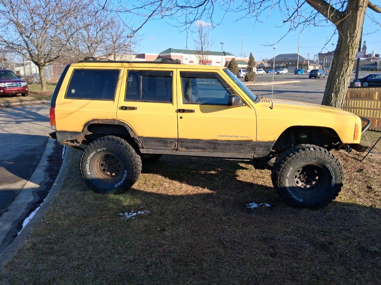Jeep Cherokee 4dr Sport 4WD 2001