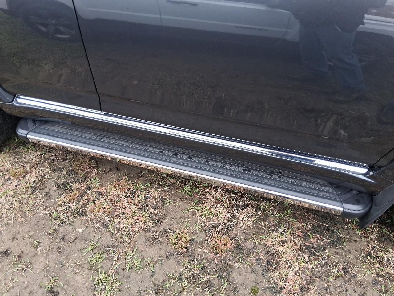 Toyota 4Runner 4WD 4dr V6 Limited (Natl) 2010