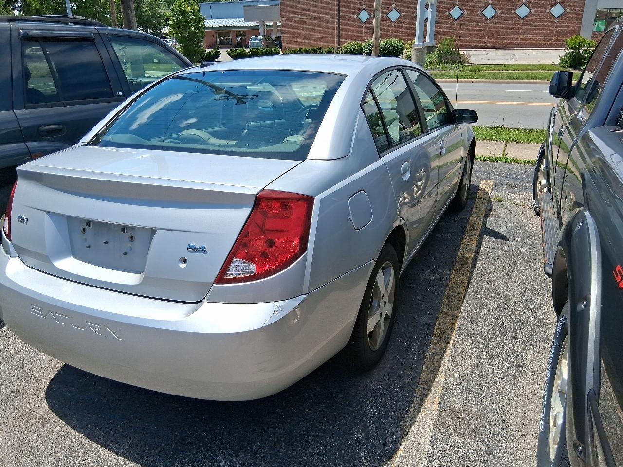 Saturn ION ION 3 4dr Sdn Auto 2006