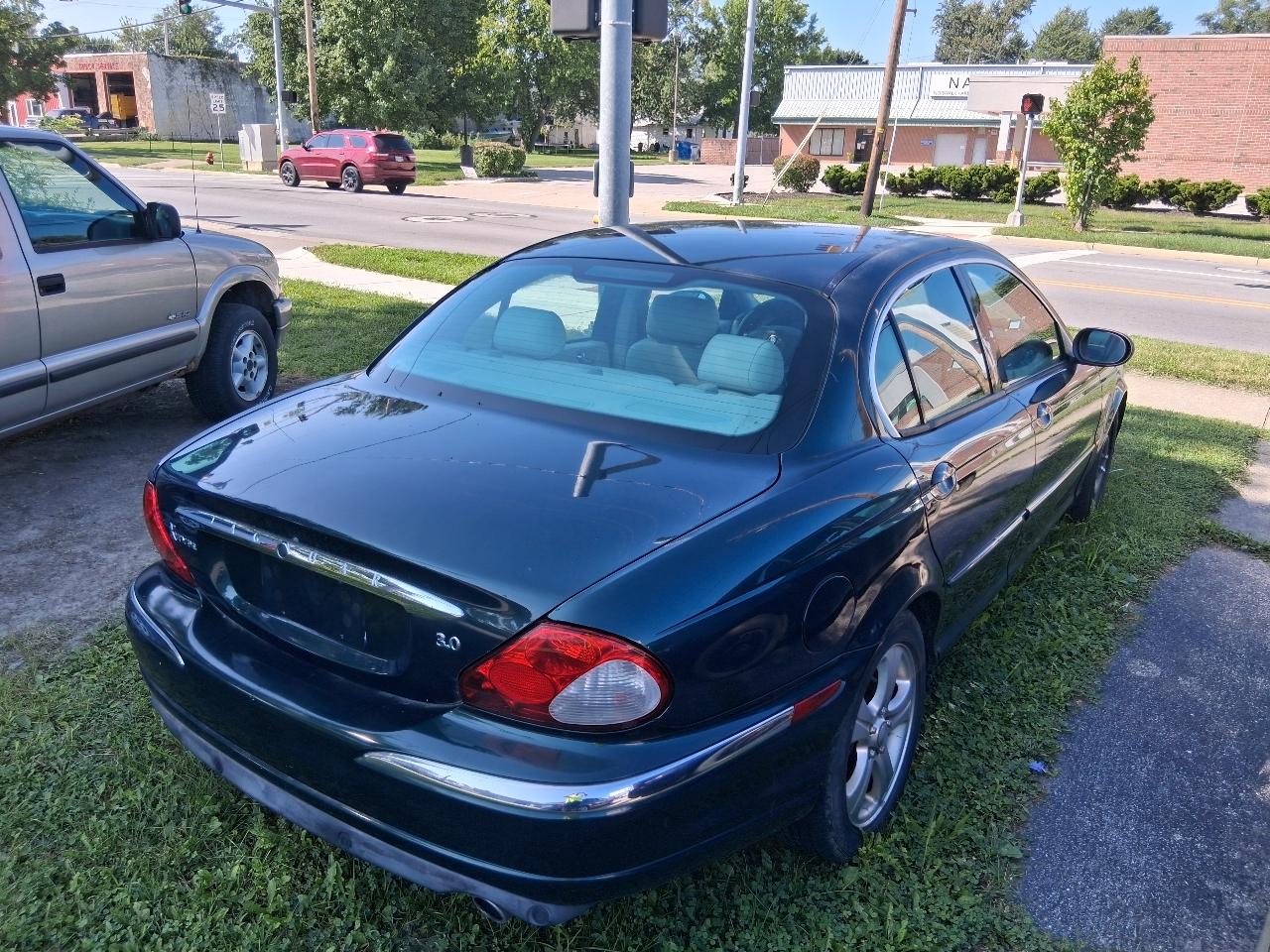 Jaguar X-Type 4dr Sdn 3.0L Auto 2002