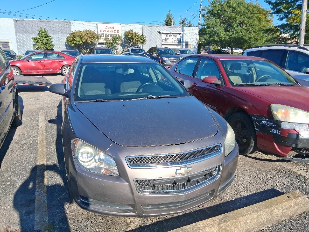 2010 Chevrolet Malibu 1LT - Photo 11