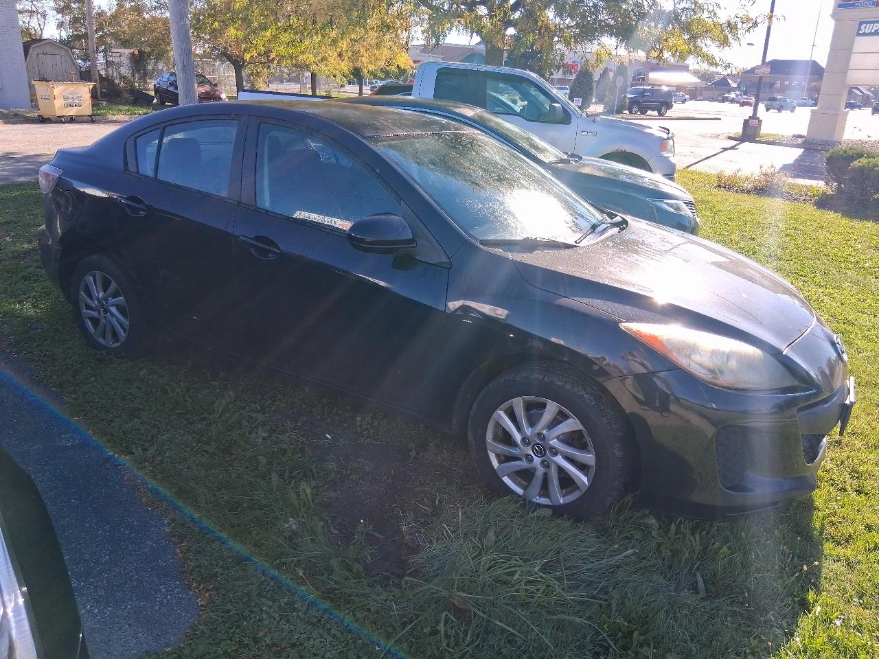 Mazda MAZDA3 4dr Sdn Auto i Touring 2013
