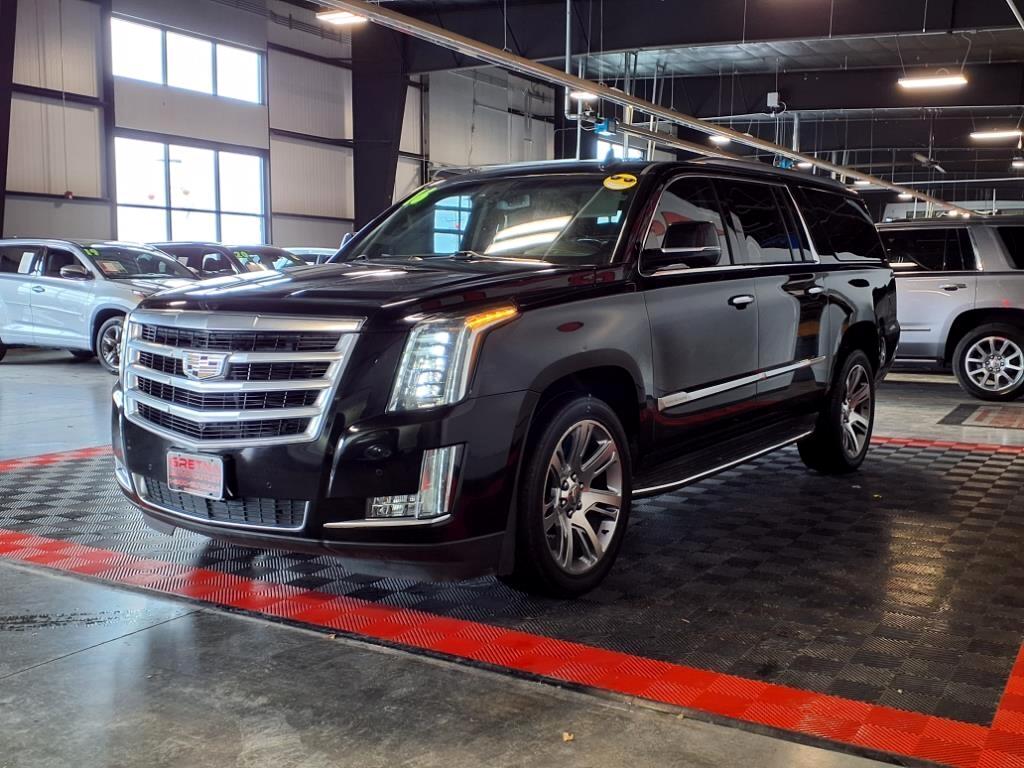 2016 Cadillac Escalade ESV Luxury photo 3